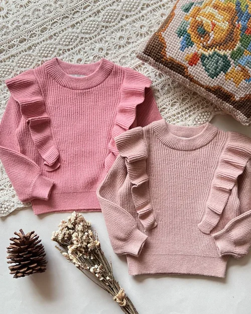 بلوز بافت گلبهی تیره/ کالباسی جلو ‌چین‌ دار c&a