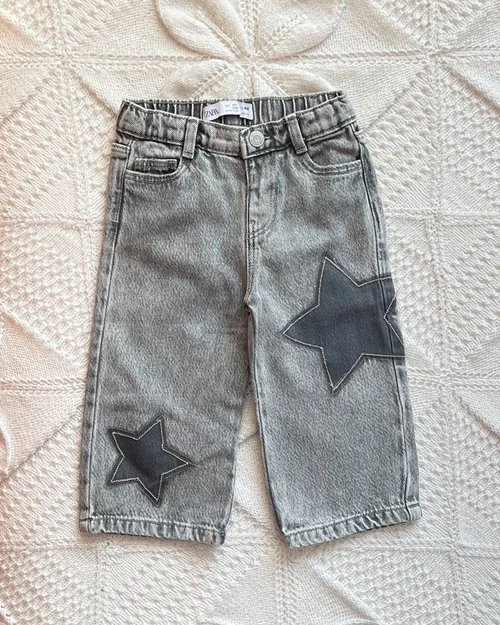 شلوار جین خاکستری طرح ستاره zara