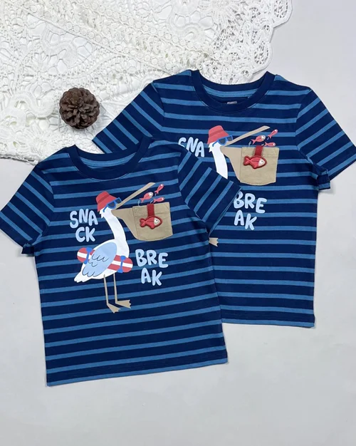 تیشرت نخی سرمه ای آبی راه راه طرح پلیکان C&A