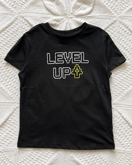 تیشرت مشکی نخی طرح نوشته level up