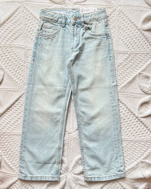 شلوار جین آبی کم رنگ (یخی) طرح راسته zara