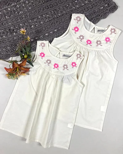 پیراهن کرم نخی طرح گل بابونه TS Designer