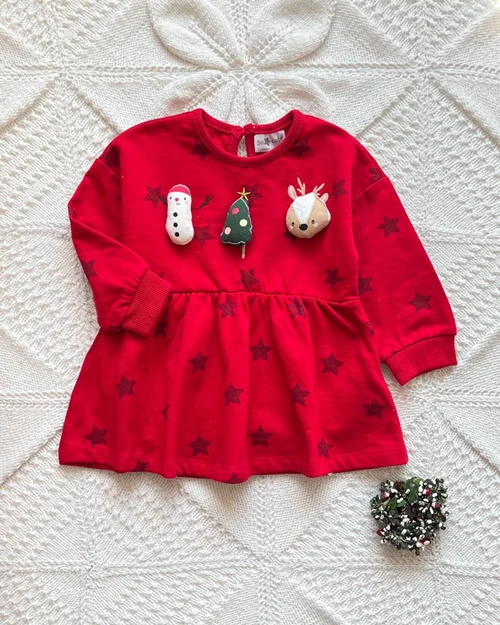پیراهن تو پنبه ای قرمز طرح گوزن و آدم برفی so cute