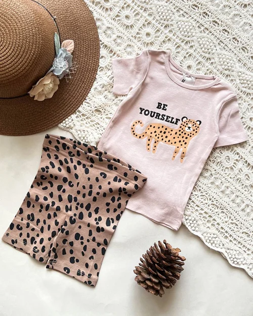 تیشرت شلوارک نخی صورتی قهوه ای طرح پلنگ h&m