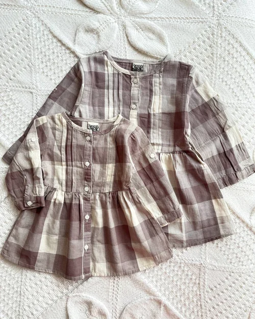 پیراهن نخی کرم قهوه ای طرح چهارخونه tapea aloeil