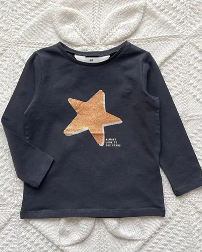 بلوز نخی زغالی طرح ستاره h&m