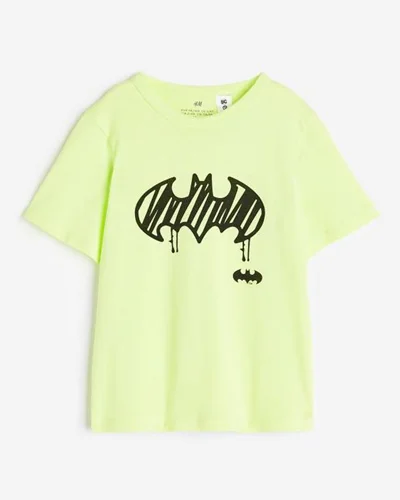 تیشرت نخی فسفری طرح بتمن h&m